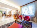 Meda (MB), vendesi villa singola con giardino privato – Eleganza, spazio e  &hellip;