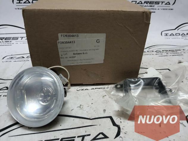 Fendinebbia Ford Tourneo Connect dal 2002 al 2013 T123459