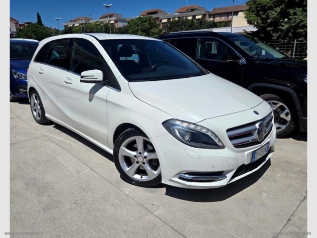 MERCEDES-BENZ B 180 CDI Business - Foto 9