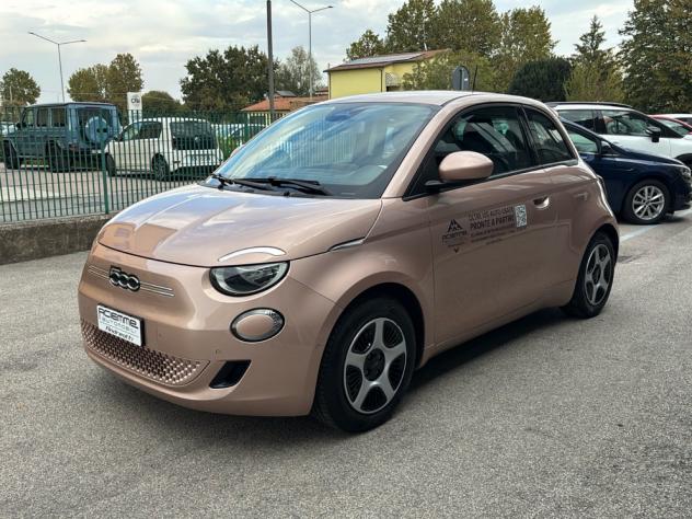FIAT 500 500e 3+1 42 kWh Passion - Foto 2