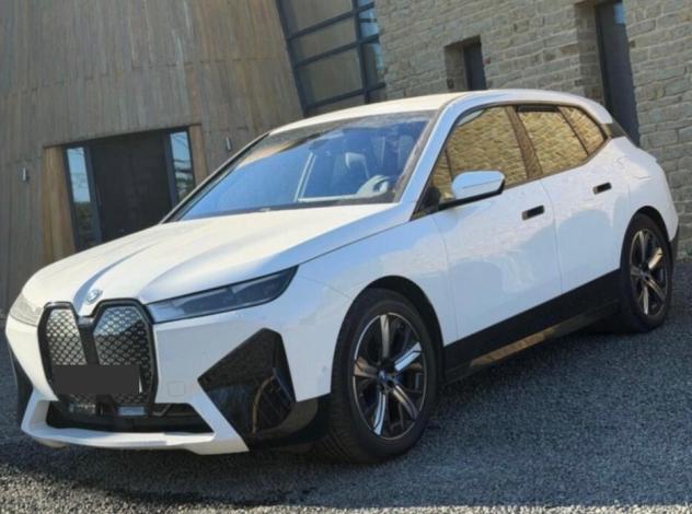 Bmw IX xDrive 40 Pacchetto Sportivo - Foto 2