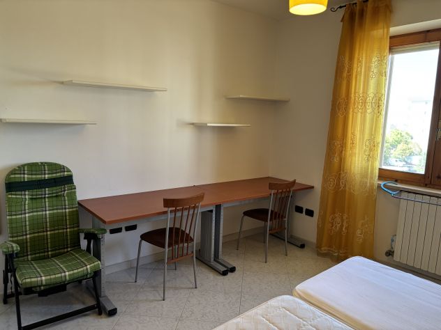 4 camere per studentesse (Zona Obelisco / Porta Napoli) - Foto 6