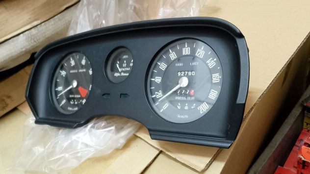 Quadro strumenti Alfa Romeo Giulia 1300 TI - Foto 6