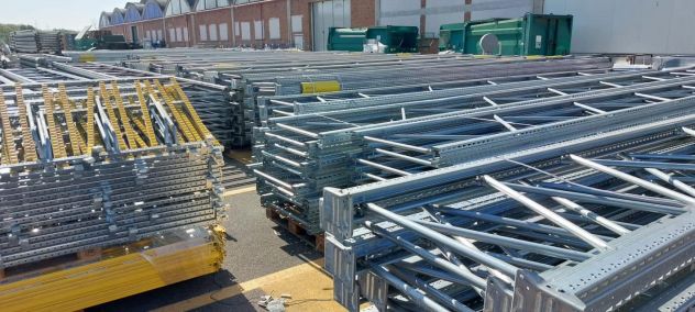 Scaffalatura usata Napoli - Foto 2