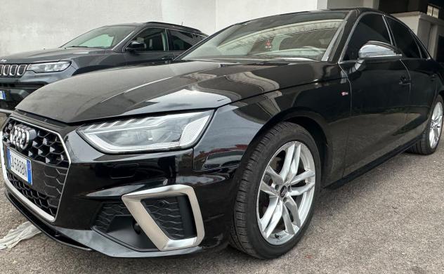 Audi A4 35 TDI/163 CV S tronic line edition