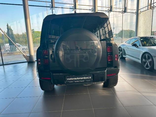LAND ROVER Defender (2019) Defender 110 3.0D I6 250 CV AWD Auto SE - Foto 3
