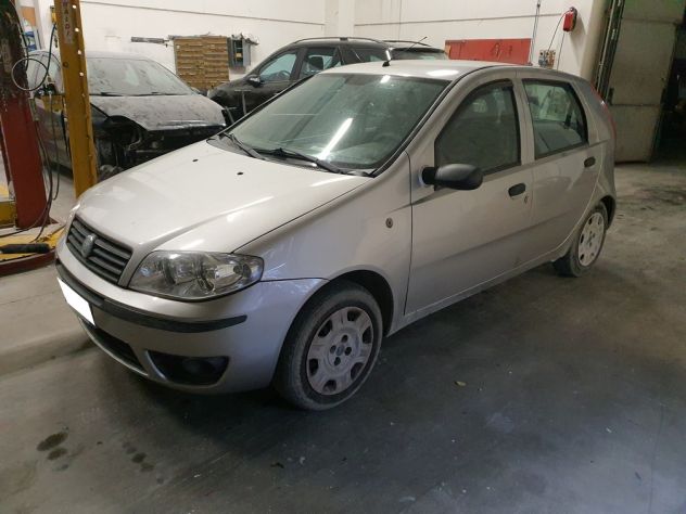 Fiat Punto 1.2 5p. Active Natural Power - Foto 2