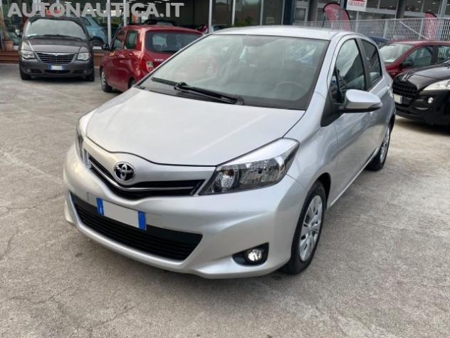 TOYOTA Yaris 1.0 5 PORTE LOUNGE 70cv rif. 24230167