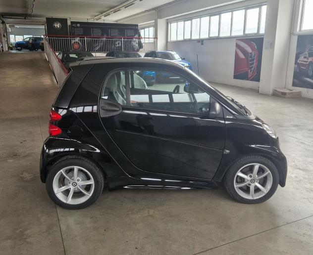 smart fortwo coupè 1.0 52kW MHD passion - Foto 6