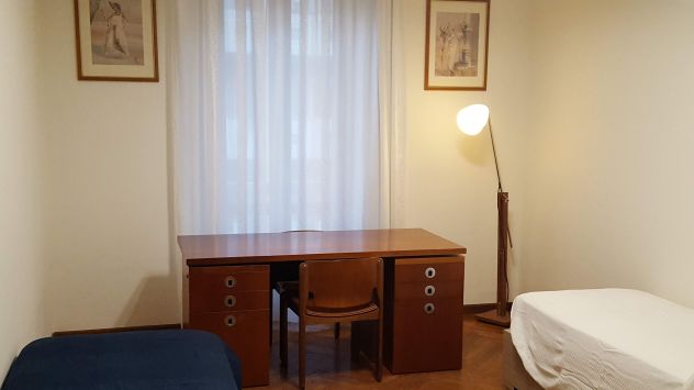 AFFITTASI CAMERA DOPPIA (ANCHE USO SINGOLA) ESCLUSIVAMENTE A STUDENTI (MASCHI) I - Foto 8