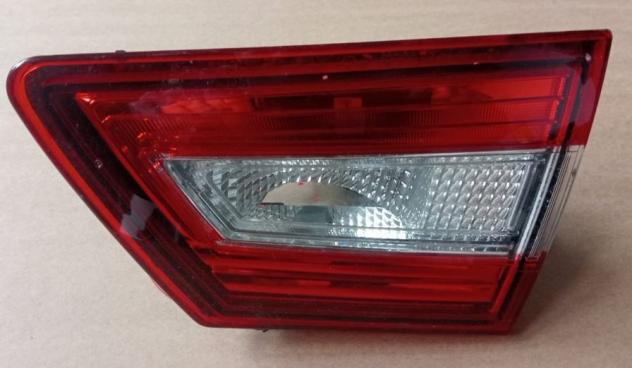 FANALE POST.D.(parte int.) Parti elettriche Fanaleria Fanali Fanale int. post. d RENAULT - CLIO IV 3/5P E SPORTER - 01-10-2012 - 2019