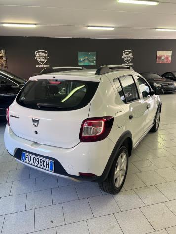 Dacia Sandero Stepway 1.5 dCi 8V 90CV Start&Stop - Foto 5