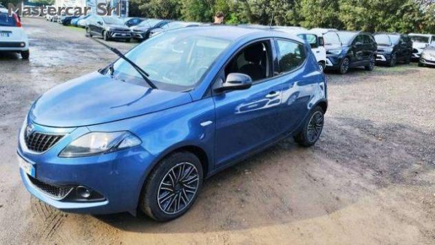 LANCIA Ypsilon NEOPATENTATI 1.0 firefly hybrid Gold TG : GL734FA rif. 23810363 - Foto 2