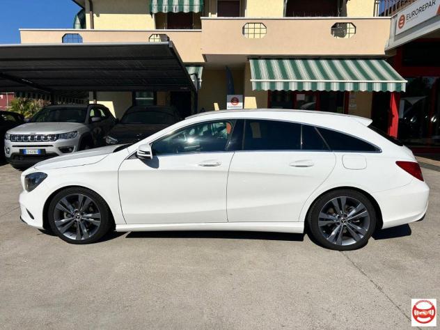MERCEDES - Classe CLA - CLA 200 d S.W. Automatic Sport - Foto 2