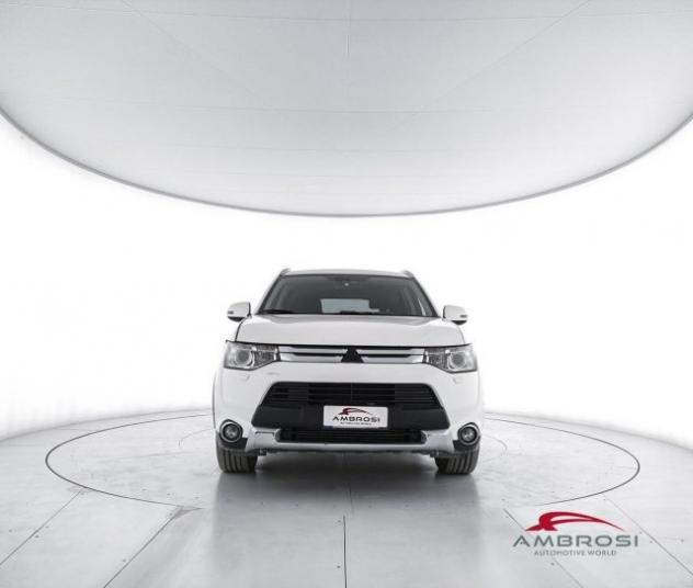 MITSUBISHI OUTLANDER 2.2 DI-D 4WD Instyle 7p. - PER OPERATORI DEL SETTO rif. 24054847 - Foto 5