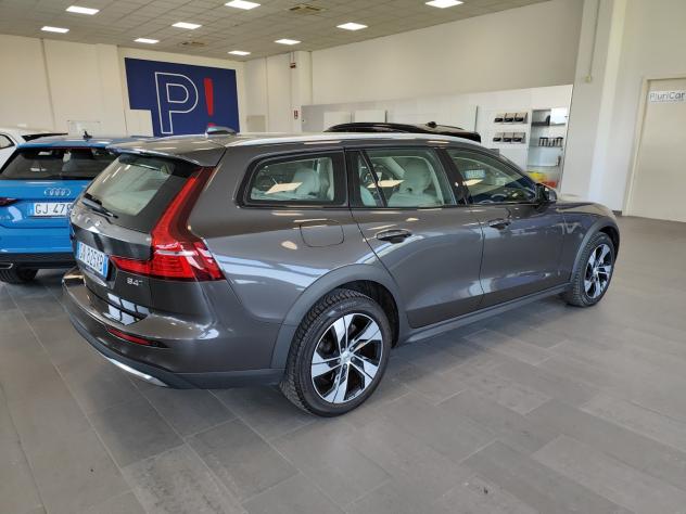 Volvo V60 Cross Country B4 (d) AWD 197cv auto CarPlay/AndroidAuto FariLED - Foto 8