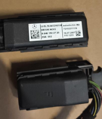 A6461502720 SPINOTTI CONNETTORI ECU MERCEDES VIANO 2.2 6461502720 A 646 150 27 2 - Foto 2