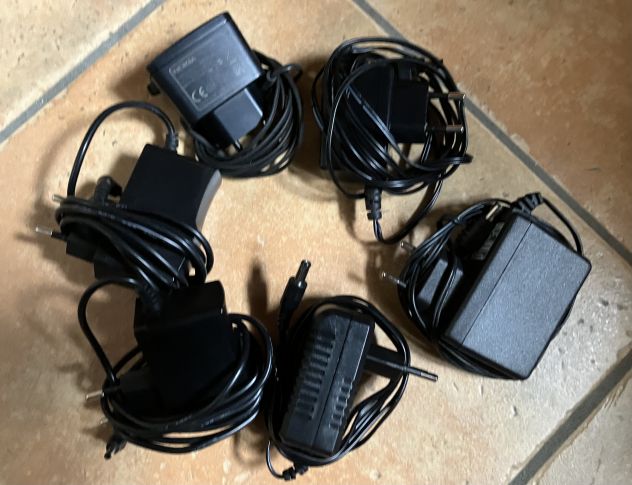 Alimentatori 5V o 6V
