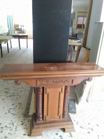 Consolle ingresso in stile classico in noce