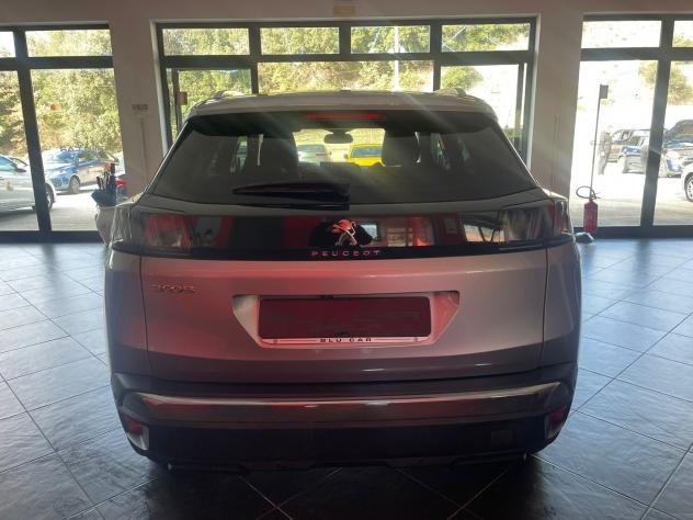 PEUGEOT 3008 1.5HDI ALLURE EAT8 130cv - Foto 6