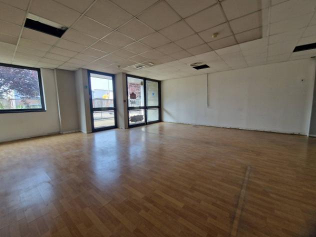 Immobile di 1400 m² con più di 5 locali in affitto a Rho - Foto 18