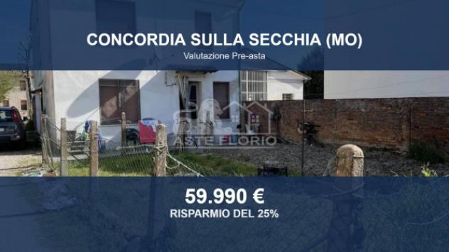 Immobile in asta di 142 m² con più di 5 locali e box auto in vendita a Concordia sulla Secchia
