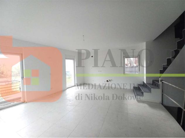 V000539 - CASA SINGOLA SU TRE LIVELLI - Foto 9