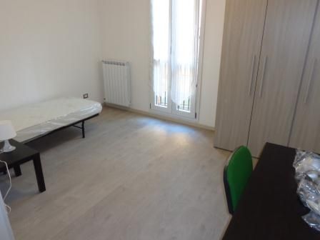 OFFRO STANZA SINGOLA CENTRO SOTTO LE 2TORRI -Eu420 - Foto 5