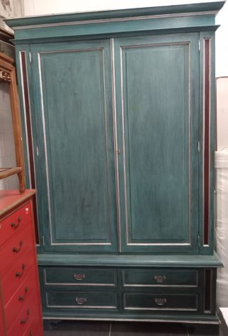 VENDO GRANDE MOBILE ARMADIO ANTICO LACCATO STILE SHABBY CHIC