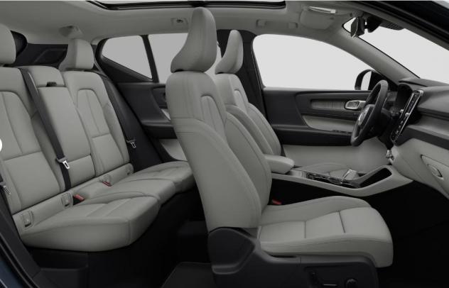 Volvo XC40 B3 automatico Ultra Dark - Foto 5