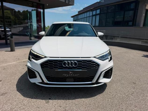 AUDI A3 SPB 35 TDI S tronic S-LineEsterno R19 rif. 24000145 - Foto 2