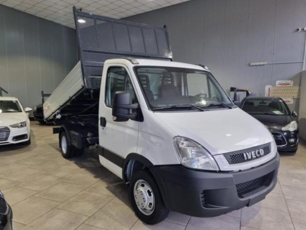 IVECO Daily 35L12 2.3 Hpi rib. trilaterale LUNG3.50 LARG2.05 rif. 19230754 - Foto 3