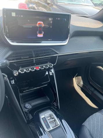 PEUGEOT 2008 ALLURE 1.2 PureTech 130CV S&S EAT8 rif. 23837939 - Foto 4