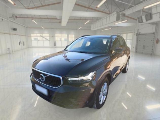 VOLVO XC40 T2 Momentum Core rif. 22767192