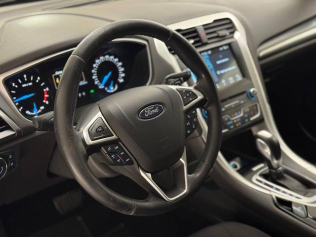 Ford Mondeo 2.0 TDCi 150cv DPF S&S Powershift Titanium Business - Foto 10