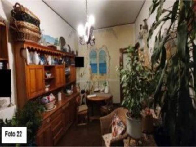 Immobile in asta di 175 m² con più di 5 locali e box auto in vendita a Carrara - Foto 3