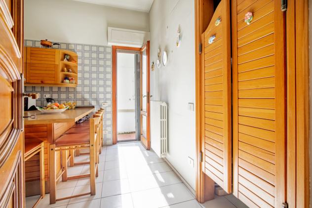VILLA di 12 vani e di 250 mq (VIAREGGIO) rif. 672 - Foto 17