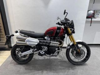 TRIUMPH Scrambler 1200 XE . rif. 23834402