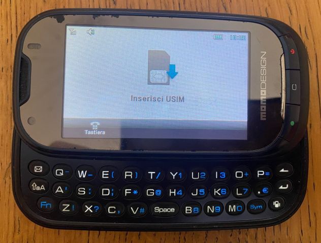 Cellulare Momo Design touch
