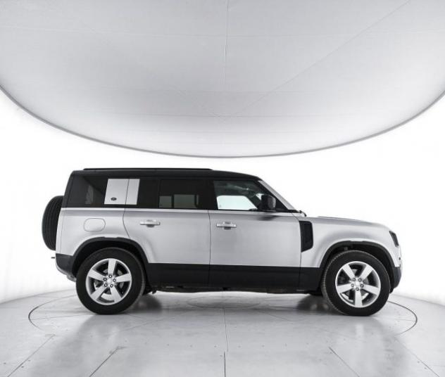 LAND ROVER Defender 110 2.0d sd4 awd 240cv rif. 23459460 - Foto 6
