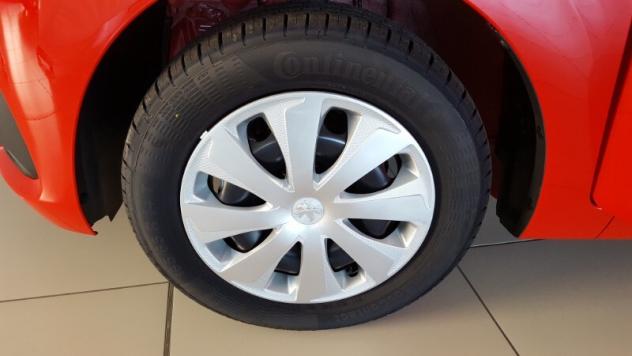 PEUGEOT 108 VTi 68 5 porte Active - Foto 9
