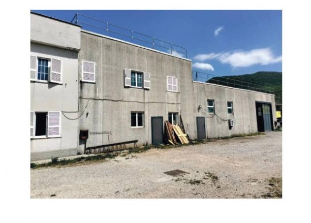 Immobile in asta di 140 m² in vendita a Rieti - Foto 2