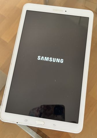 Titolo dell'annuncio: Tablet Samsung Galaxy Tab E 9.6" (SM-T560) - Bianco - Foto 2