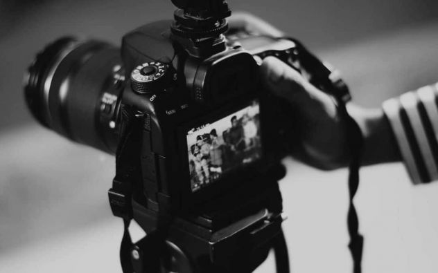 Fotografo e videomaker cerca modella