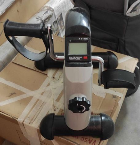 CYCLETTE PEDALIERA con schermo Lcd