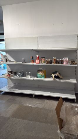 Scaffali da negozio Napoli - Foto 4