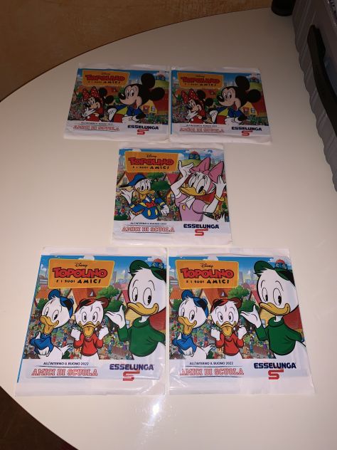 5 CONFEZIONI NUOVE E SIGILLATE DELLA COLLEZIONE:”TOPOLINO E I SUOI AMICI DISNEY”