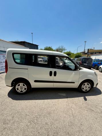 Fiat Doblo Dobl1.6 MJT 90CV S&S Lounge - Foto 5