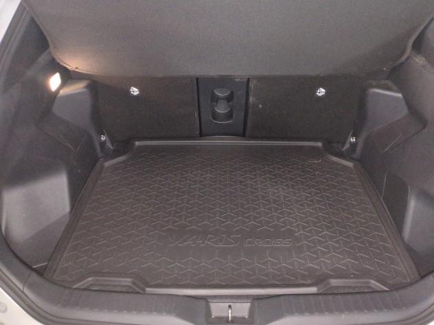 Toyota Yaris Cross 1.5H (116 CV) E-CVT Trend - Foto 9