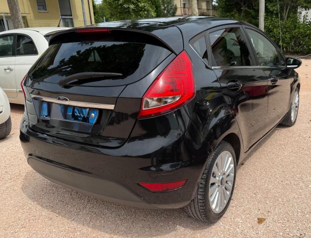 Ford Fiesta 1.2 82 CV 5 porte Titanium - Foto 7